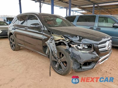 Czwarte zdjęcie samochodu z boku: 2018 MERCEDES-BENZ GLC 300 VIN:WDC0G4JB1JV054215 - miniatura