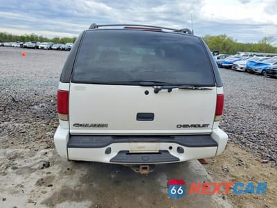Zdjęcie 6 z 12 samochodu: 2000 CHEVROLET BLAZER VIN:1GNDT13W2Y2399225 - miniatura