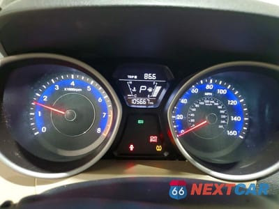 Zdjęcie 9 z 11 samochodu: 2016 HYUNDAI ELANTRA SE VIN:KMHDH4AEXGU641327 - miniatura