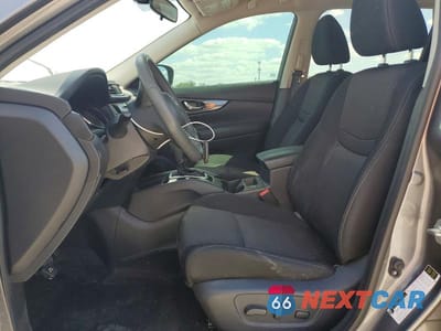 Zdjęcie 7 z 14 samochodu: 2017 NISSAN ROGUE SV VIN:KNMAT2MV3HP610488 - miniatura