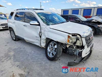 Czwarte zdjęcie samochodu z boku: 2012 GMC TERRAIN SLT VIN:2GKFLWE55C6175157 - miniatura