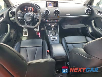Zdjęcie 8 z 13 samochodu: 2018 AUDI RS3 VIN:WUABWGFF5J1904758 - miniatura