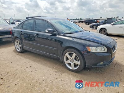 Czwarte zdjęcie samochodu z boku: 2008 VOLVO S40 2.4I VIN:YV1MS382882378287 - miniatura