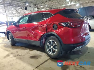 Drugie zdjęcie samochodu z przodu: 2025 CHEVROLET BLAZER 2LT VIN:3GNKBCR42SS107760 - miniatura