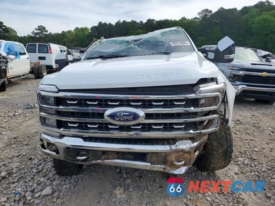 Piąte zdjęcie samochodu w środku: 2023 FORD F250 SUPER DUTY VIN:1FT8W2BT3PED88424 - miniatura