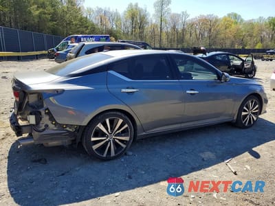 Trzecie zdjęcie samochodu z tyłu: 2020 NISSAN ALTIMA 2.5 PLATINUM VIN:1N4BL4FW1LC245188 - miniatura