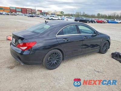 Trzecie zdjęcie samochodu z tyłu: 2019 MERCEDES-BENZ CLA 250 VIN:WDDSJ4EB5KN704696 - miniatura