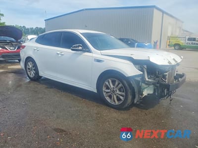 Czwarte zdjęcie samochodu z boku: 2016 KIA OPTIMA EX VIN:5XXGU4L39GG078267 - miniatura