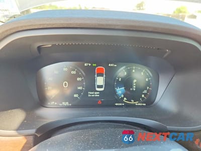 Zdjęcie 9 z 12 samochodu: 2019 VOLVO S90 T5 MOMENTUM VIN:LVY102AK8KP106313 - miniatura