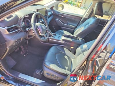 Zdjęcie 7 z 13 samochodu: 2023 TOYOTA HIGHLANDER HYBRID XLE VIN:5TDKBRCH2PS116025 - miniatura