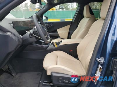 Zdjęcie 7 z 12 samochodu: 2025 BMW X3 30 XDRIVE VIN:5UX53GP09S9Y53957 - miniatura