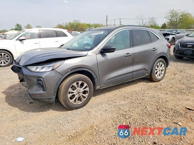 2023 FORD ESCAPE ACTIVE 1FMCU9GN6PUA38984 - główne zdjęcie licytacji z USA - miniatura