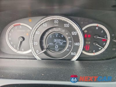Zdjęcie 9 z 13 samochodu: 2017 HONDA ACCORD EX VIN:1HGCR2F73HA303056 - miniatura