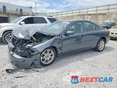 2006 VOLVO S60 2.5T YV1RH592062525696 - główne zdjęcie licytacji z USA - miniatura