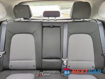 Zdjęcie 10 z 13 samochodu: 2019 HYUNDAI KONA SE VIN:KM8K1CAAXKU374203 - miniatura