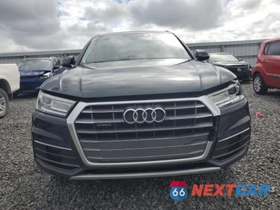 Piąte zdjęcie samochodu w środku: 2018 AUDI Q5 PREMIUM VIN:WA1ANAFY0J2018216 - miniatura