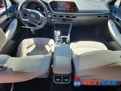 Zdjęcie 8 z 12 samochodu: 2021 HYUNDAI SONATA SEL VIN:KMHL14JA9MA143095 - miniatura
