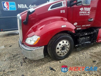 Zdjęcie 9 z 10 samochodu: 2021 KENWORTH T680 SEMI TRUCK VIN:1XKYDP9X1MJ399537 - miniatura