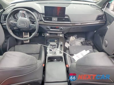 Zdjęcie 8 z 12 samochodu: 2022 AUDI SQ5 PREMIUM VIN:WA1A4AFY5N2092160 - miniatura
