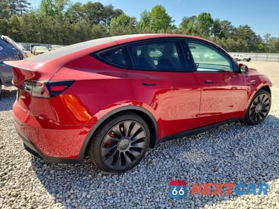 Trzecie zdjęcie samochodu z tyłu: 2021 TESLA MODEL Y VIN:5YJYGDEF5MF305696 - miniatura