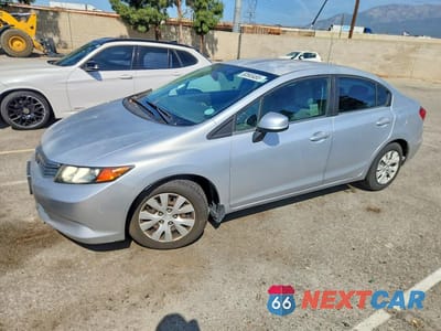 2012 HONDA CIVIC LX 2HGFB2F55CH563310 - główne zdjęcie licytacji z USA - miniatura