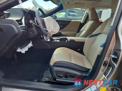 Zdjęcie 7 z 13 samochodu: 2021 LEXUS ES 250 BASE VIN:58AD11D18MU005070 - miniatura