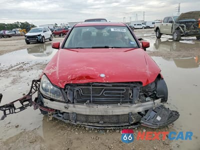 Piąte zdjęcie samochodu w środku: 2013 MERCEDES-BENZ C 250 VIN:WDDGF4HB0DR256544 - miniatura