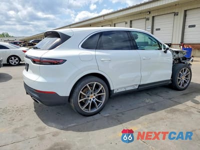 Trzecie zdjęcie samochodu z tyłu: 2023 PORSCHE CAYENNE BASE VIN:WP1AA2AY4PDA10498 - miniatura