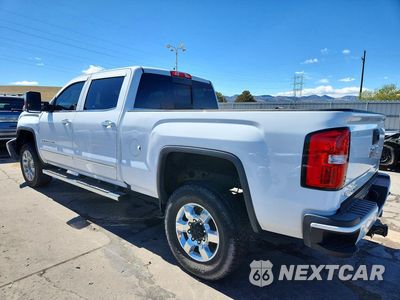 Drugie zdjęcie samochodu z przodu: 2017 GMC SIERRA K2500 DENALI VIN:1GT12UEY1HF239442 - miniatura