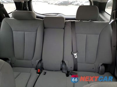 Zdjęcie 10 z 14 samochodu: 2010 HYUNDAI SANTA FE GLS VIN:5NMSG3AB1AH396253 - miniatura