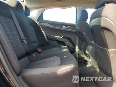 Zdjęcie 10 z 11 samochodu: 2026 KIA K5 LXS VIN:KNAG24J70T5427484 - miniatura
