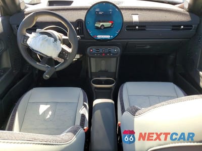Zdjęcie 8 z 13 samochodu: 2026 MINI COOPER S VIN:WMW23GD03T2Y02244 - miniatura