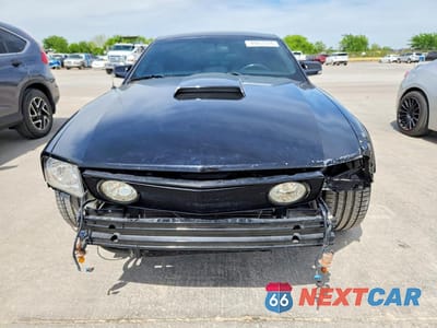 Piąte zdjęcie samochodu w środku: 2008 FORD MUSTANG GT VIN:1ZVHT82HX85100792 - miniatura