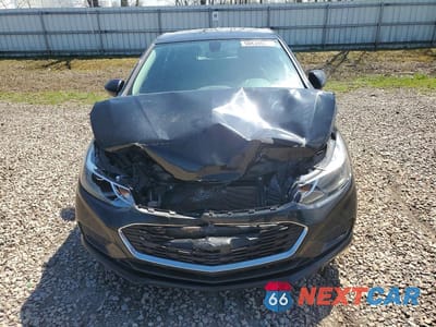 Piąte zdjęcie samochodu w środku: 2017 CHEVROLET CRUZE LT VIN:3G1BE6SM1HS542296 - miniatura