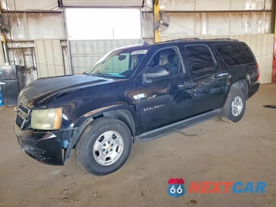 2011 CHEVROLET SUBURBAN C1500 LS 1GNSCHE09BR123101 - główne zdjęcie licytacji z USA - miniatura