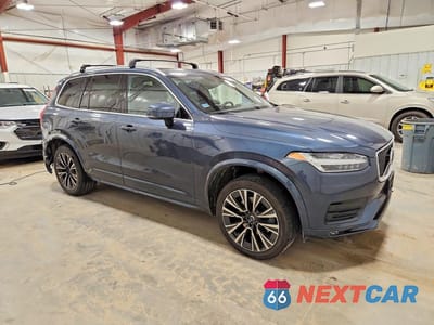 Czwarte zdjęcie samochodu z boku: 2020 VOLVO XC90 T5 MOMENTUM VIN:YV4102PK7L1534745 - miniatura