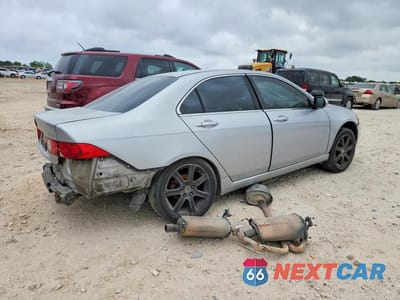 Trzecie zdjęcie samochodu z tyłu: 2004 ACURA TSX VIN:JH4CL96824C033817 - miniatura