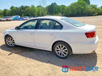Drugie zdjęcie samochodu z przodu: 2013 VOLKSWAGEN JETTA SE VIN:3VWBX7AJ7DM404823 - miniatura
