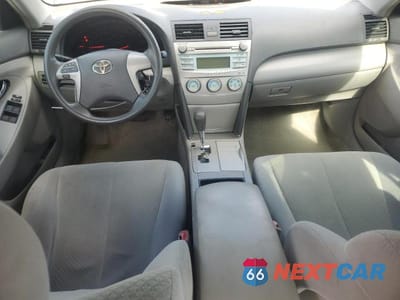 Zdjęcie 8 z 12 samochodu: 2009 TOYOTA CAMRY BASE VIN:4T1BE46K99U363571 - miniatura