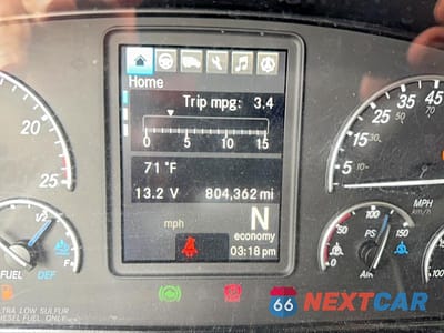 Zdjęcie 8 z 10 samochodu: 2020 FREIGHTLINER CASCADIA 126 VIN:3AKJHHDR0LSLV8705 - miniatura