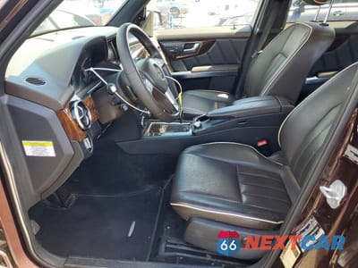 Zdjęcie 7 z 12 samochodu: 2013 MERCEDES-BENZ GLK 350 VIN:WDCGG5HB9DF958385 - miniatura