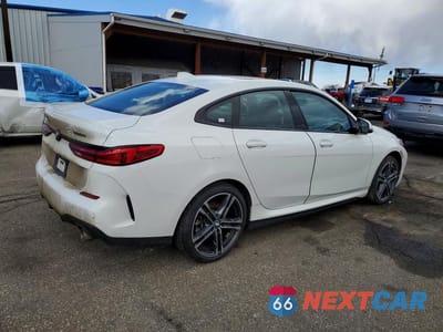 Trzecie zdjęcie samochodu z tyłu: 2024 BMW 228XI VIN:WBA73AK06R7R62944 - miniatura