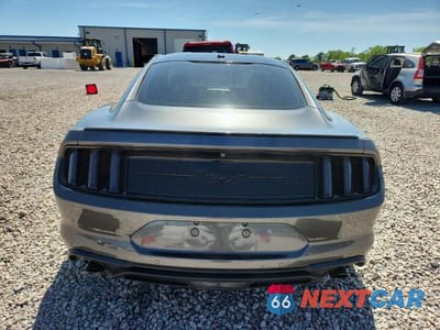 Zdjęcie 6 z 12 samochodu: 2019 FORD MUSTANG VIN:1FA6P8TH1K5175438 - miniatura