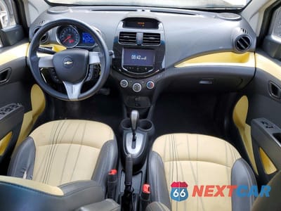 Zdjęcie 8 z 13 samochodu: 2014 CHEVROLET SPARK 1LT VIN:KL8CD6S98EC408793 - miniatura