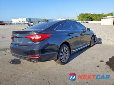 Trzecie zdjęcie samochodu z tyłu: 2017 HYUNDAI SONATA SPORT VIN:5NPE34AF4HH476368 - miniatura