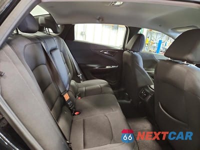 Zdjęcie 10 z 13 samochodu: 2023 CHEVROLET MALIBU LT VIN:1G1ZD5ST7PF231199 - miniatura