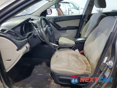 Zdjęcie 7 z 12 samochodu: 2011 KIA FORTE EX VIN:KNAFU4A29B5356911 - miniatura