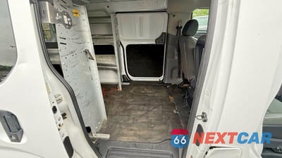 Zdjęcie 6 z 12 samochodu: 2015 NISSAN NV200 S VIN:3N6CM0KN5FK722153 - miniatura