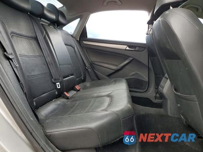 Zdjęcie 10 z 13 samochodu: 2014 VOLKSWAGEN PASSAT S VIN:1VWAS7A3XEC044929 - miniatura