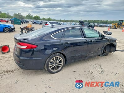 Trzecie zdjęcie samochodu z tyłu: 2019 FORD FUSION TITANIUM VIN:3FA6P0RUXKR277453 - miniatura